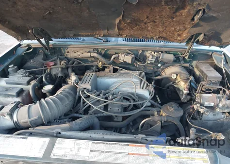 1997 Ford Explorer Eddie Bauer/Limited/Xlt из США, поврежденный, VIN 1FMDU32P8VUB29147